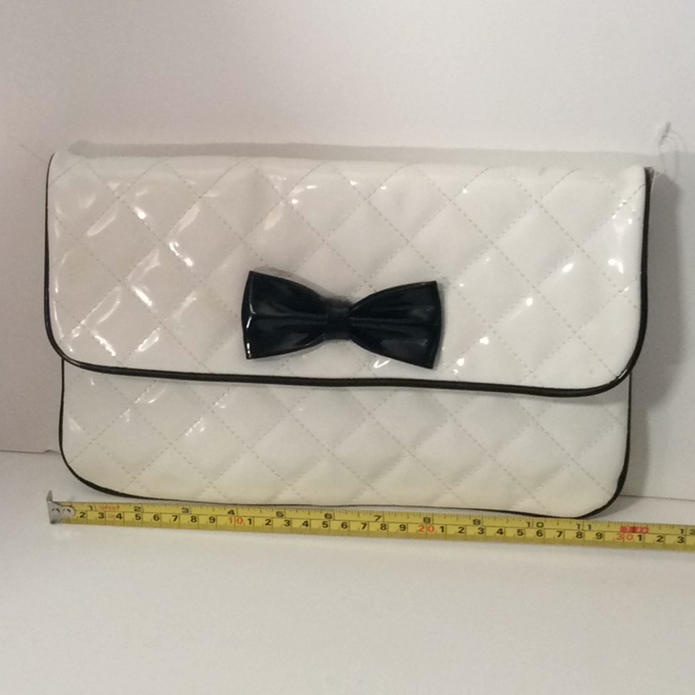 Forever 21 Clutch